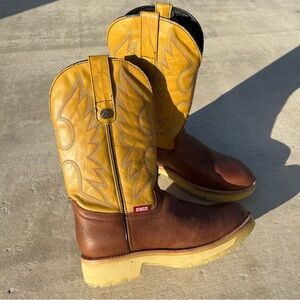 NWT Dingo Golden Yellow and Rich Brown Western Boots size 8